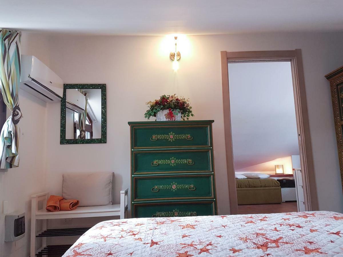 Mansarda Con Vista Piscina Βίλα Campofelice Di Roccella Εξωτερικό φωτογραφία